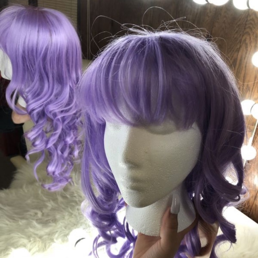 Wigs - Picture 3 of 3